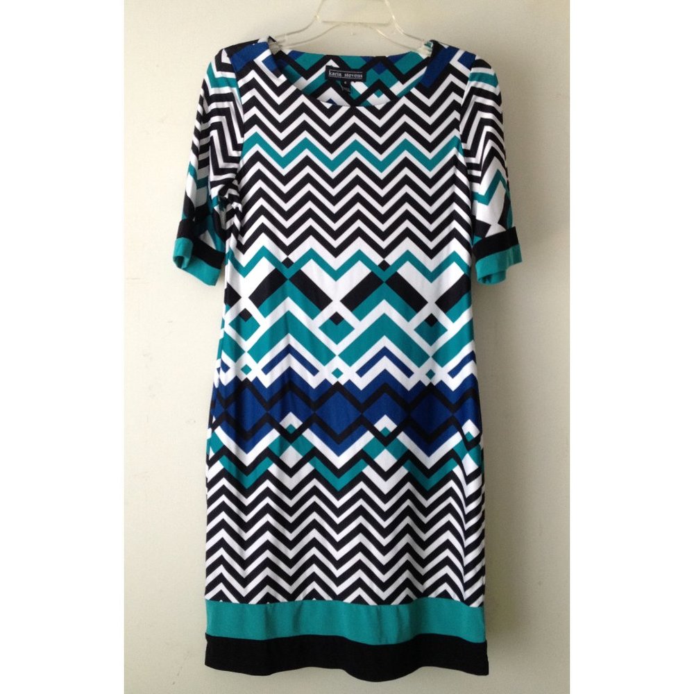 Chevron Dress 1/2 Sleeve Dress